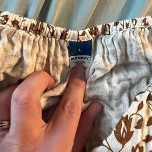 Large old navy shirt